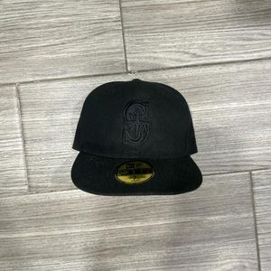 NEW ERA HAT